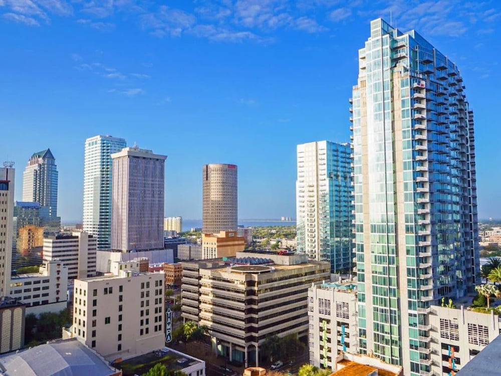 Bposhtels Tampa - photo 42