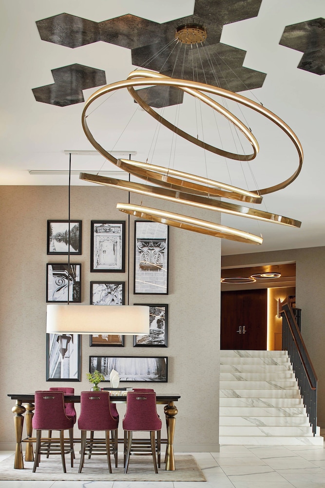 The Del Monte Lodge Renaissance Rochester Hotel & Spa - photo 2