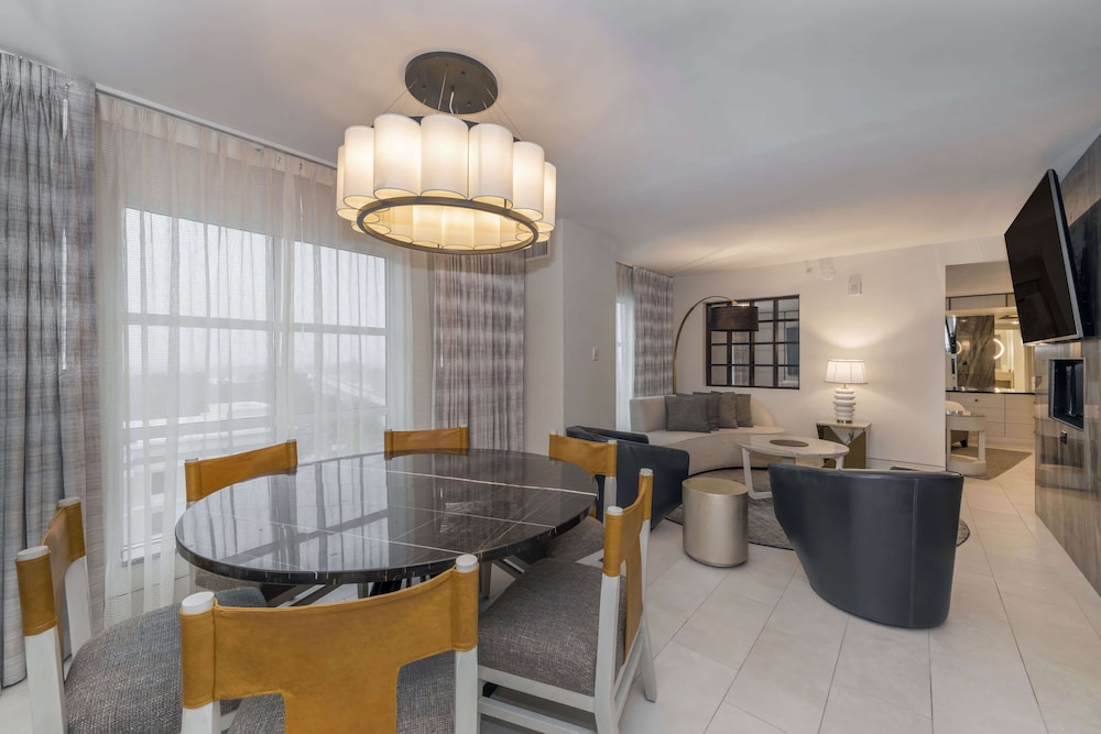 Embassy Suites by Hilton Raleigh Durham Airport Brier Creek - photo 23