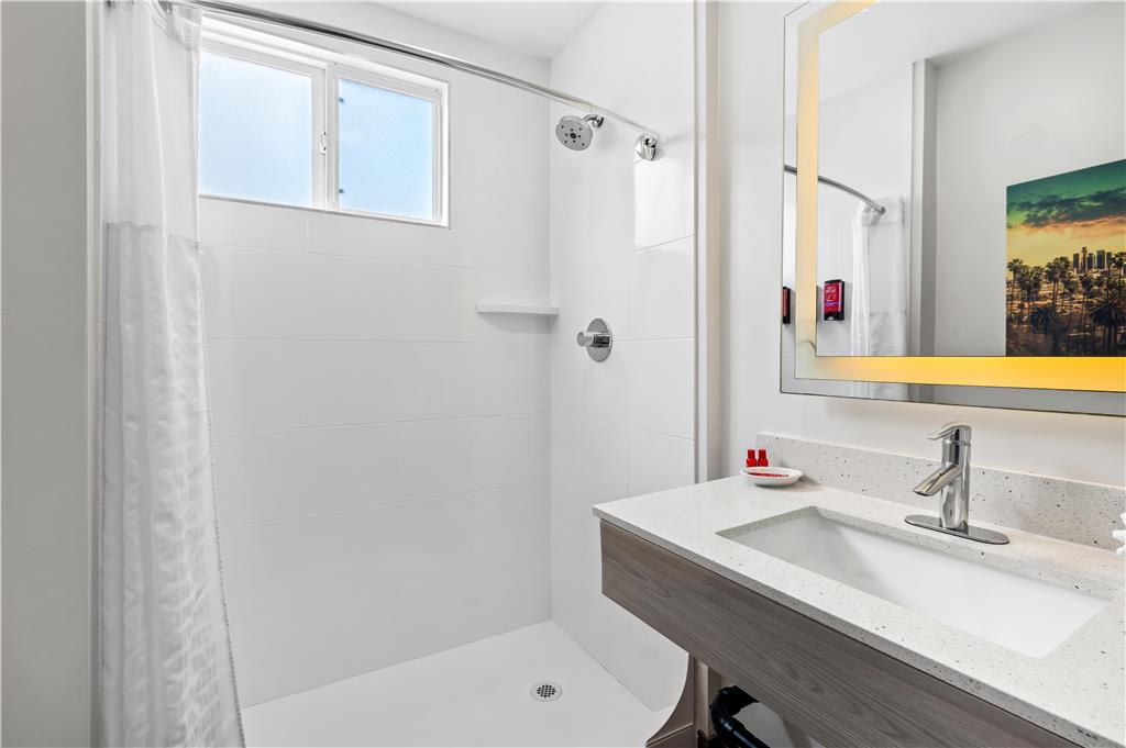 SureStay Hotel by Best Western Santa Monica - photo 49