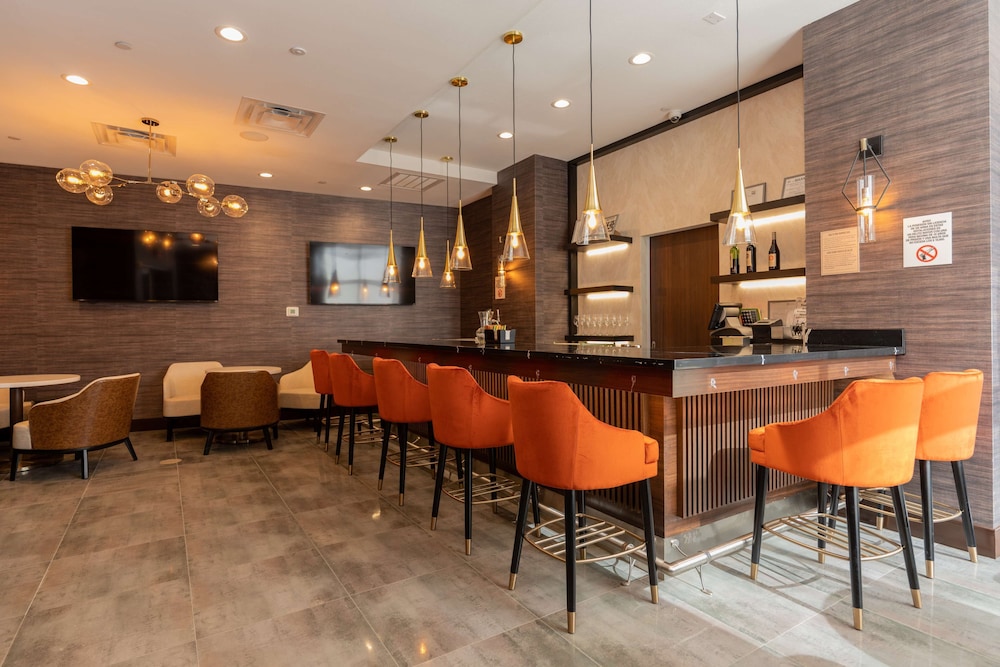 Hampton Inn & Suites Houston Sugar Land - photo 64