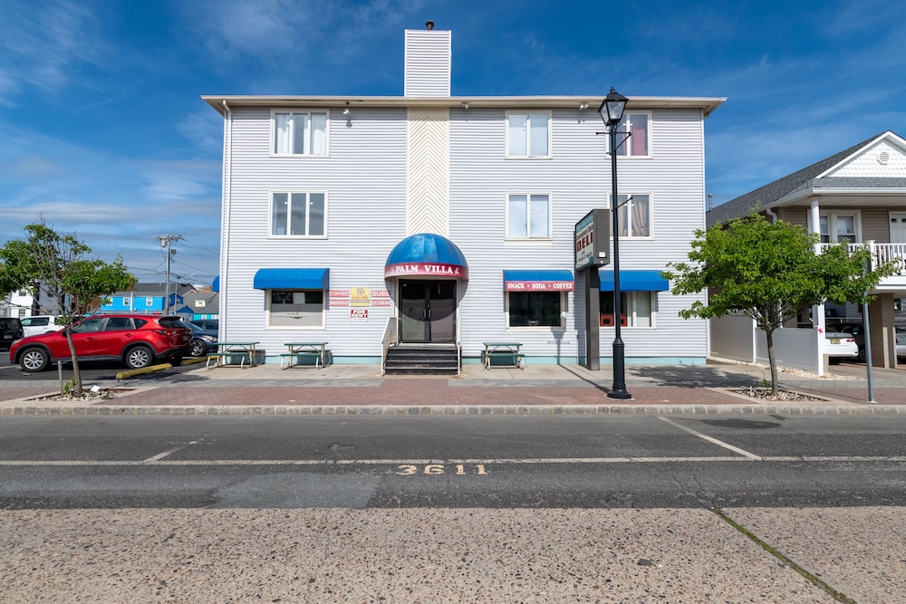 Hotel Charlee Villas by the Beach - photo 50