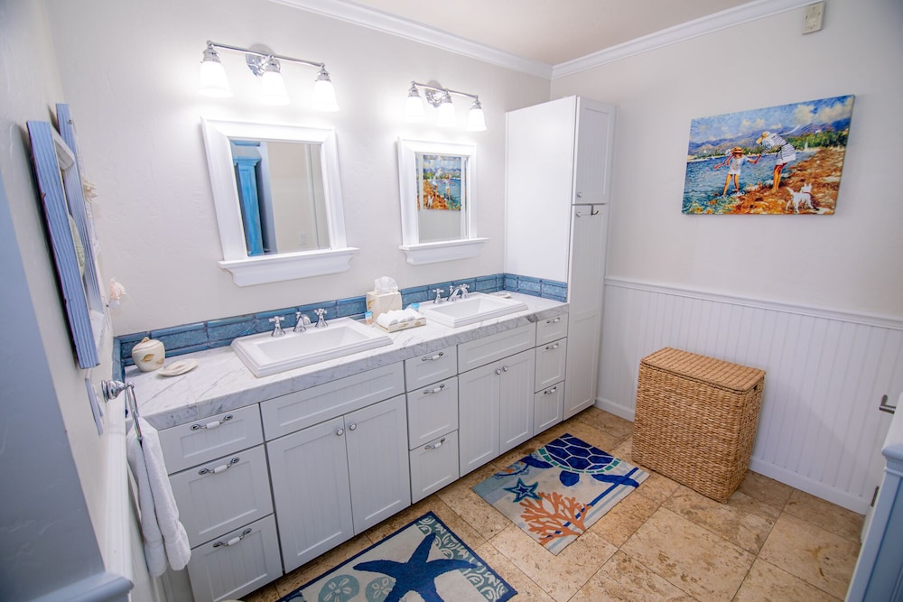 Capri Beach Accommodations - photo 79