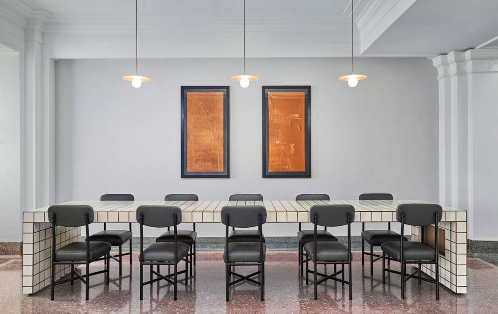 Hyatt House Chicago Medical University District - photo 9
