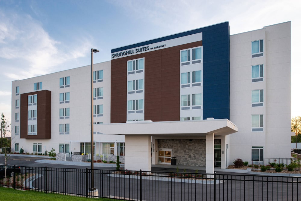 Springhill Suites Kansas City Northeast - photo 3