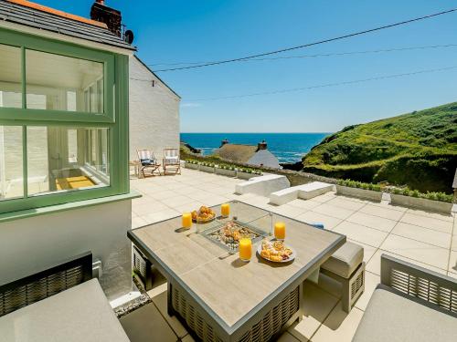 3 Bed in Truro oc 87260 in Truro, United Kingdom