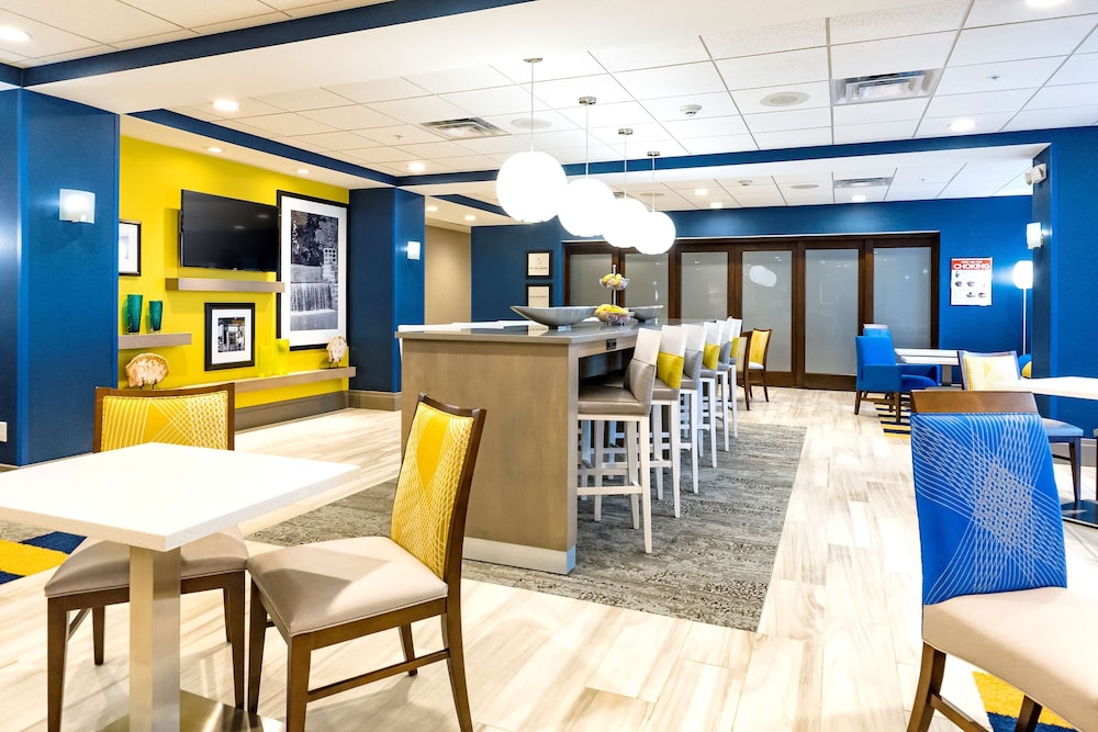 Hampton Inn Lockport Buffalo - photo 31