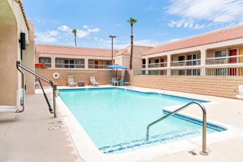 Signature Indio I 10 Coachella Valley by Sonesta - photo 23