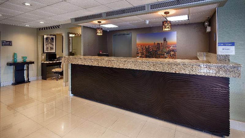 O Hare North Elk Grove Hotel - photo 4