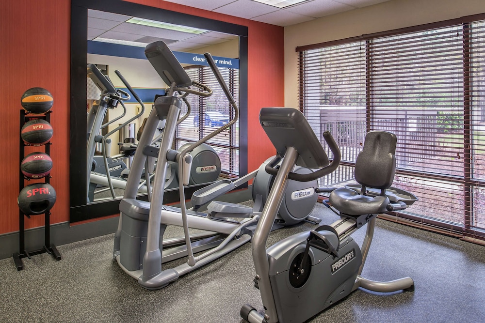 Hampton Inn Columbia Northeast Fort Jackson Area - photo 39