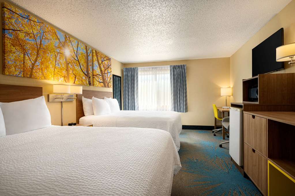 Days Inn by Wyndham Carbondale - photo 17