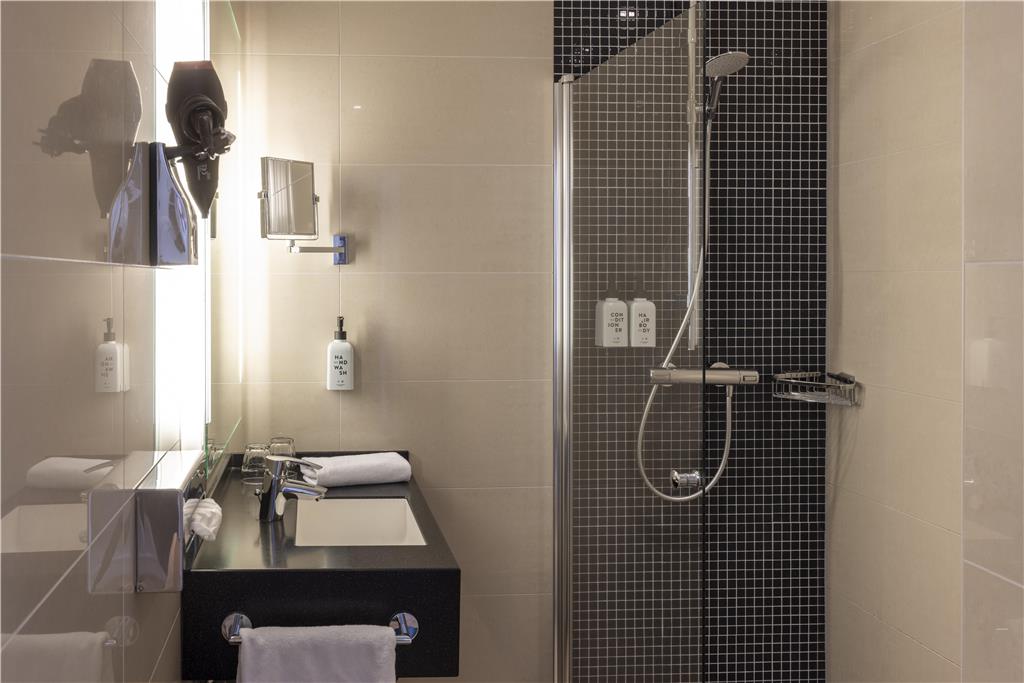 Scandic Berlin Kurf rstendamm Superior room