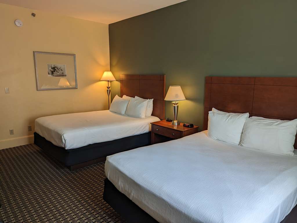Best Western Plus Brunswick Bath - photo 23