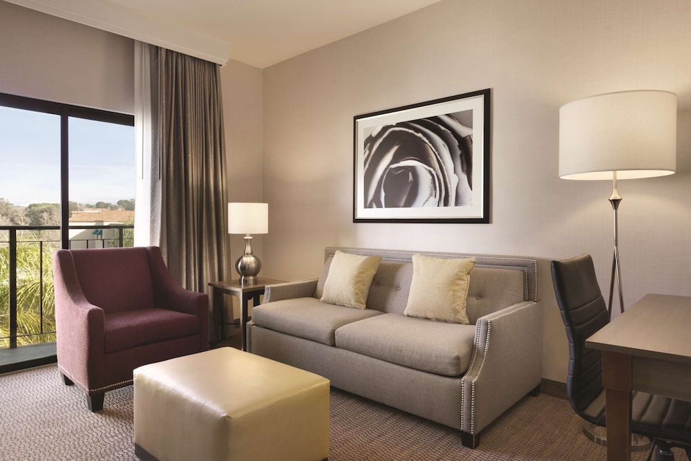 Embassy Suites by Hilton Temecula Valley Wine Country - photo 17