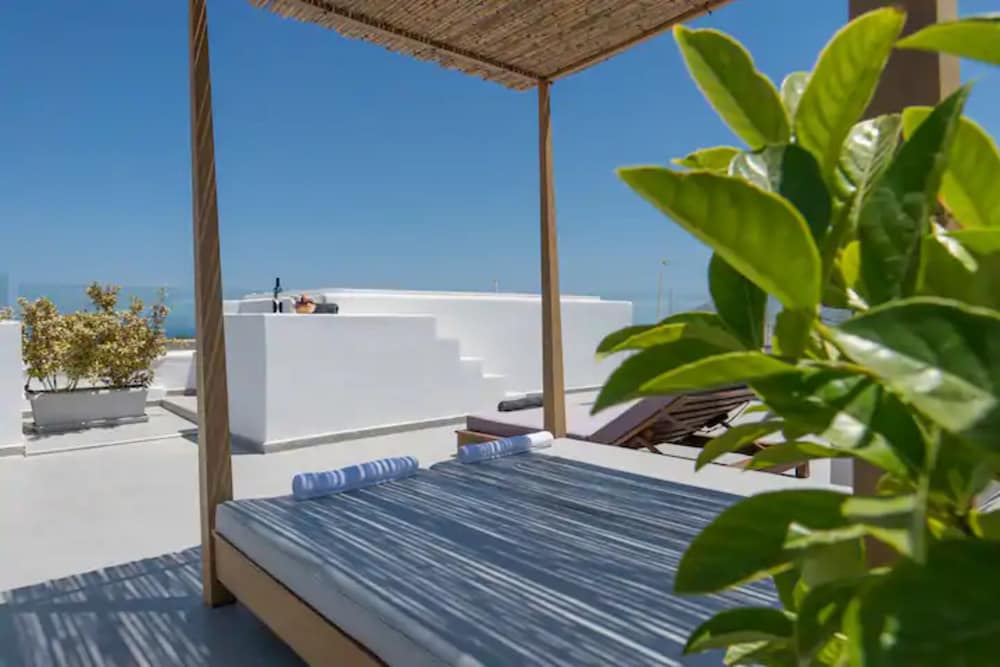 Mika's Resort - carbon neutral hotel in Governor's Harbour