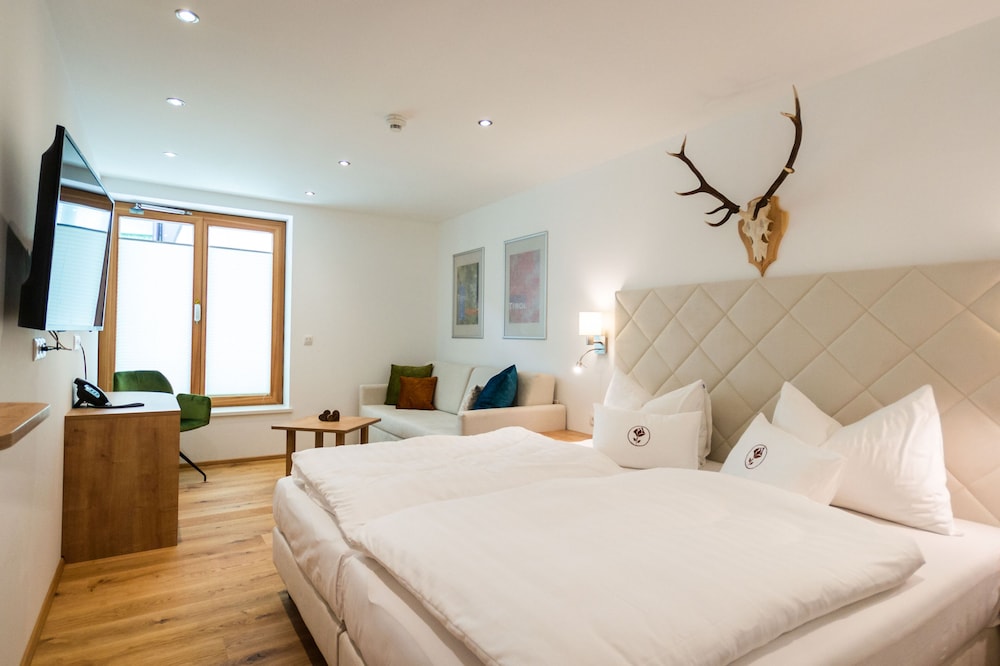 Aktivhotel Zur Rose — Steinach Am Brenner