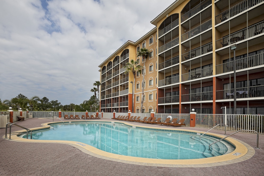 Westgate Towers Resort - photo 13