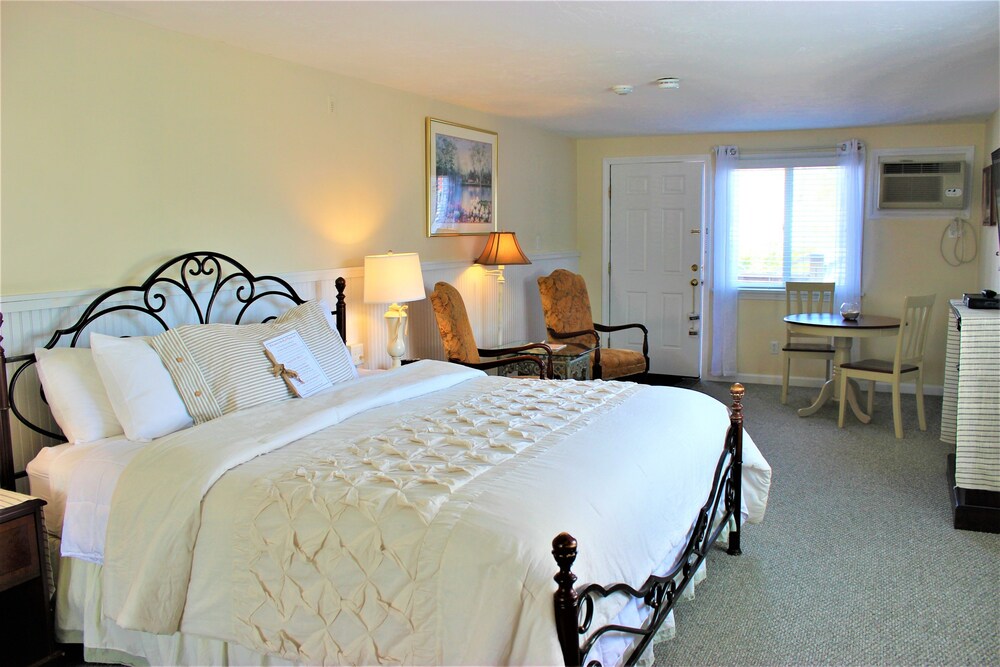 Red Horse Inn - photo 13