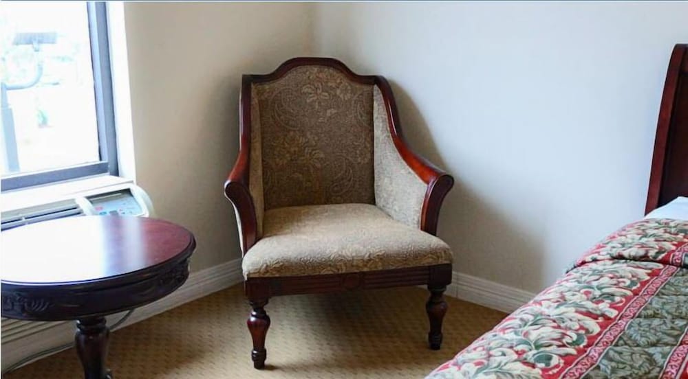 Great Value Inn - photo 21