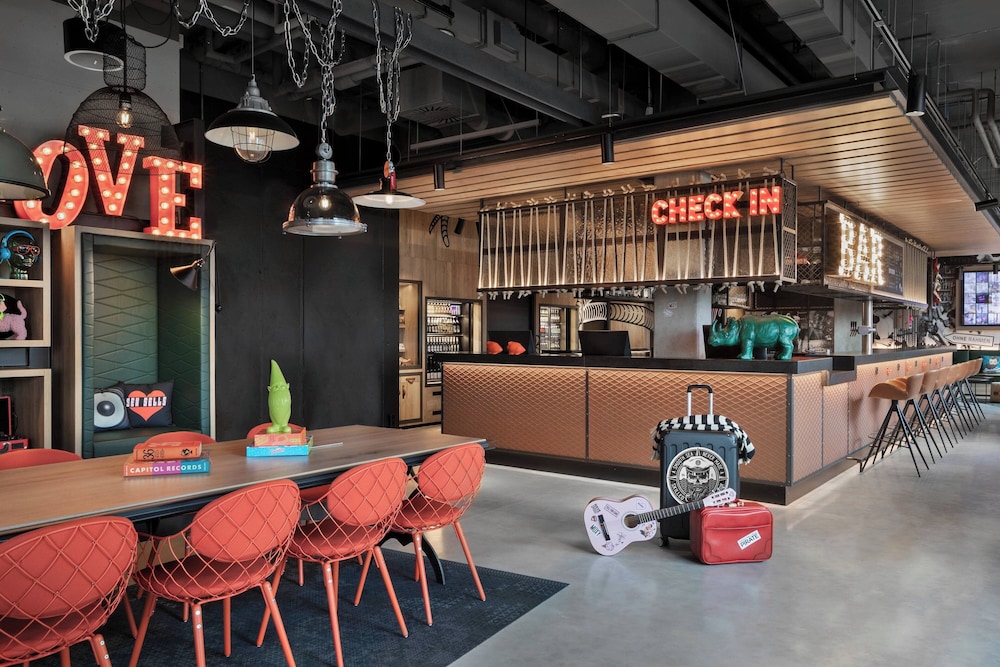 Moxy Bremen — Bremen — photo 5