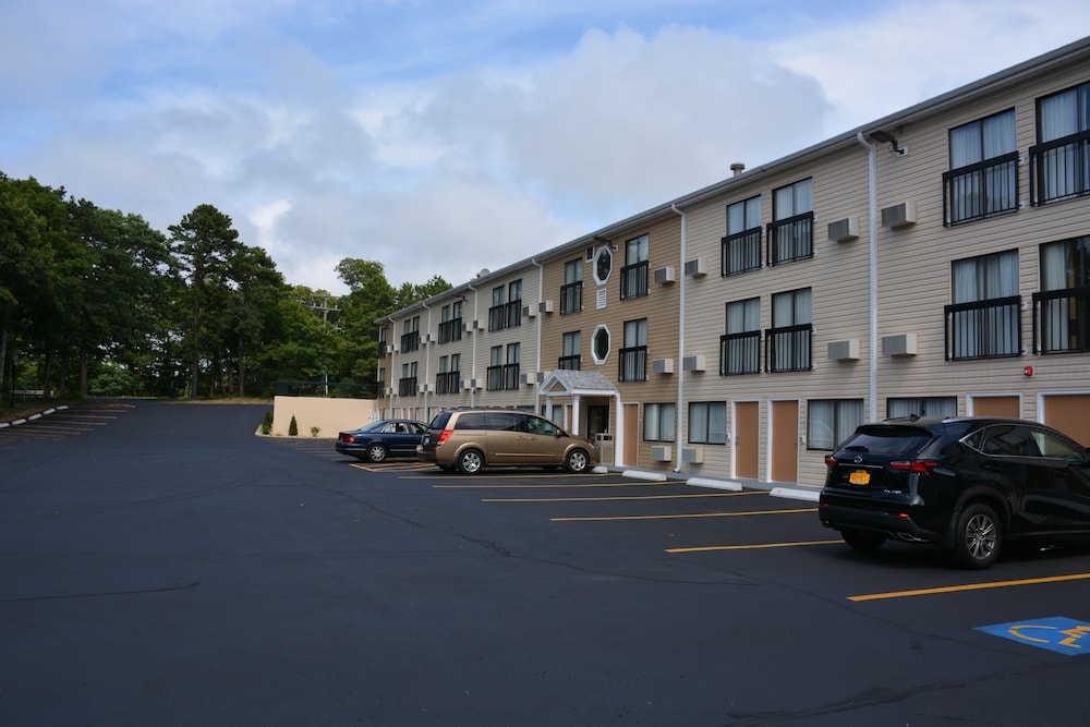 Cape Cod Hotel - photo 36