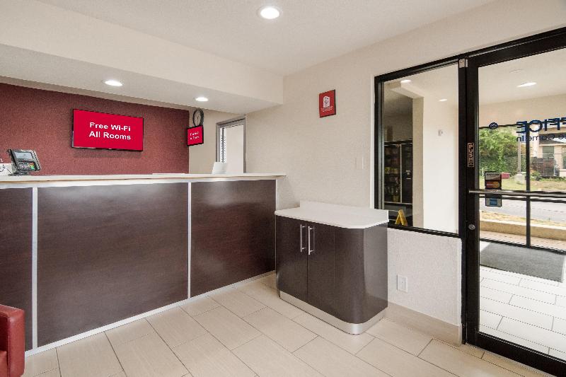 Red Roof Inn Fort Worth South - photo 12