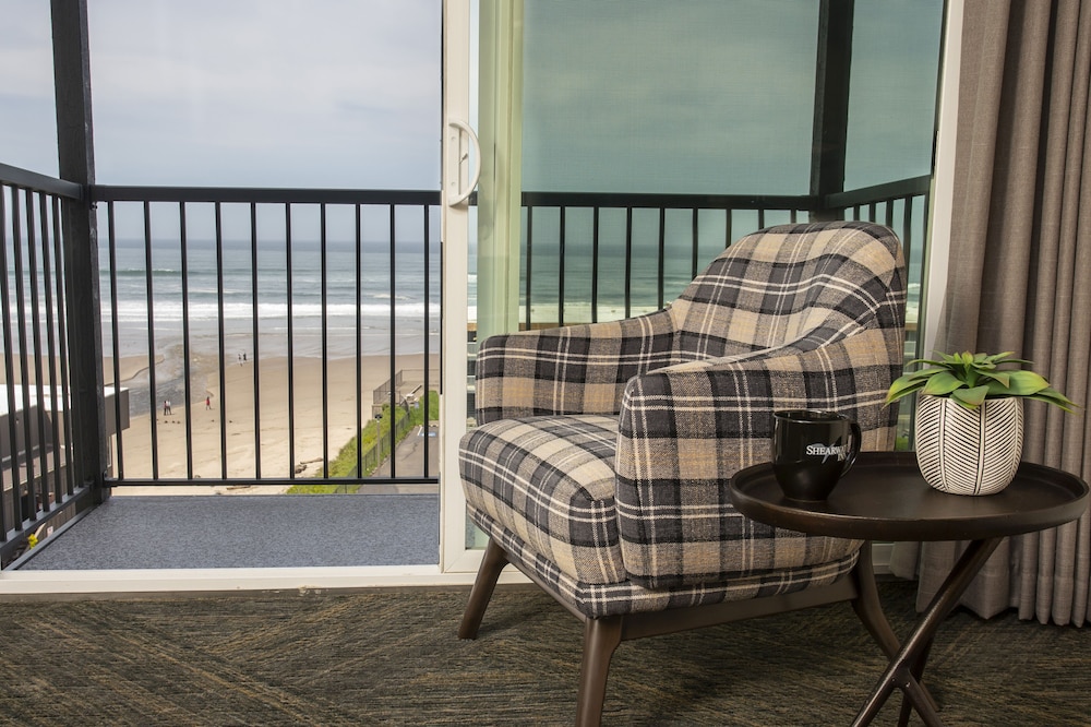 Shearwater Inn - photo 16