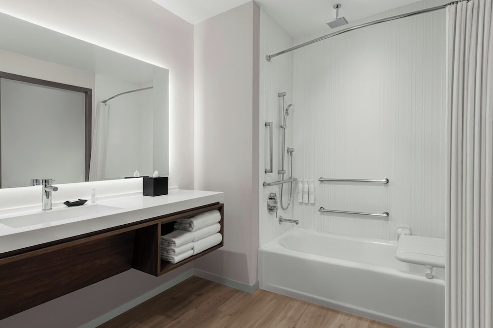 AC Hotel Pasadena - photo 33