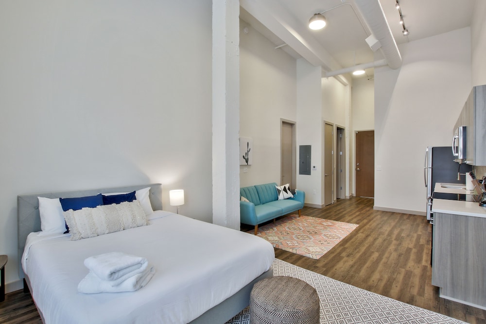 The Old Town Luxury Lofts - photo 35