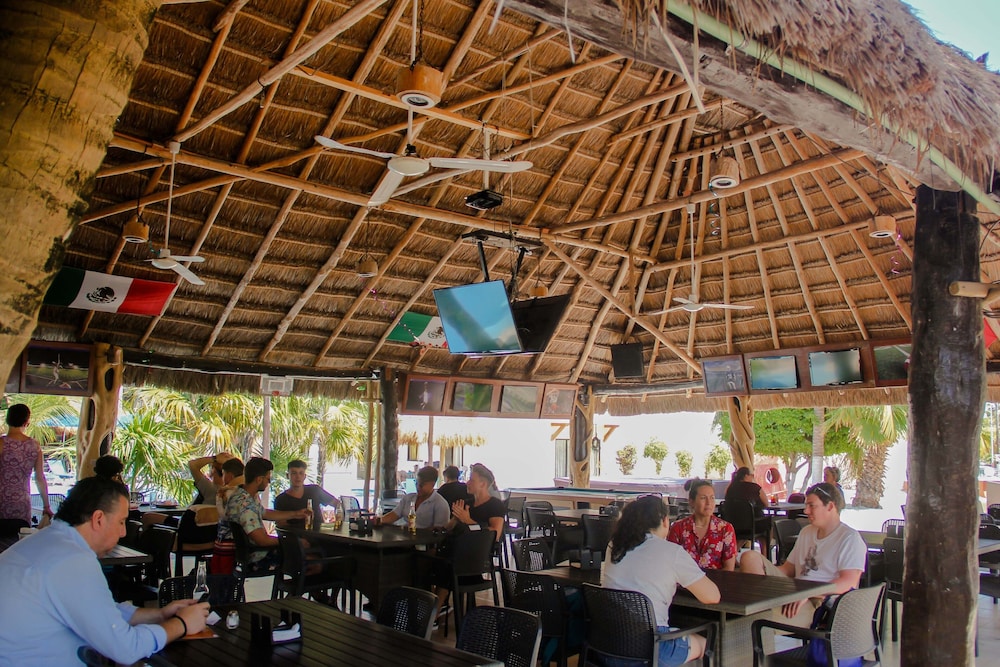 Sports bar