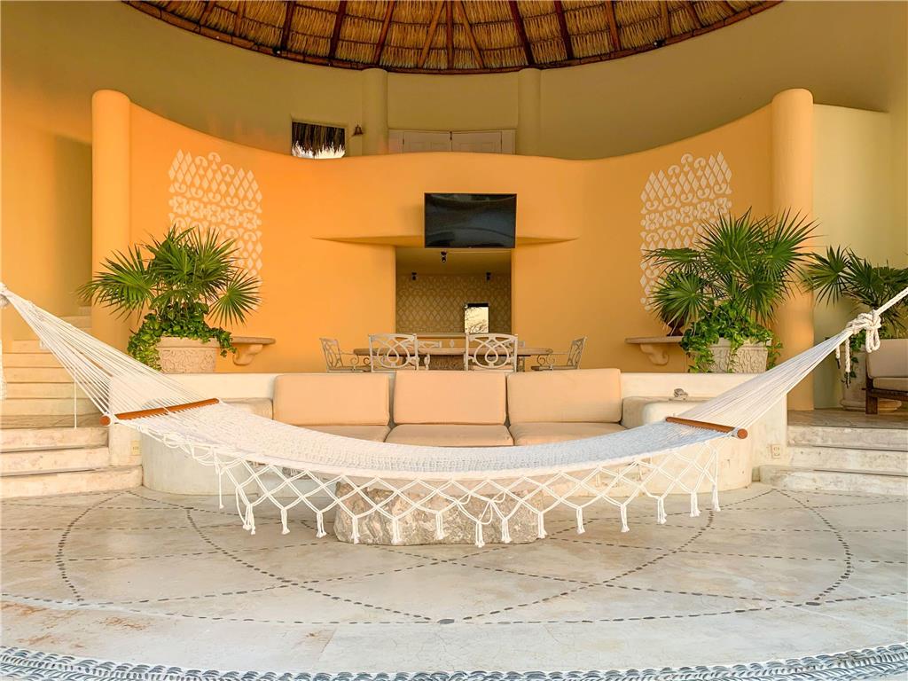 Presidential Suite hammock