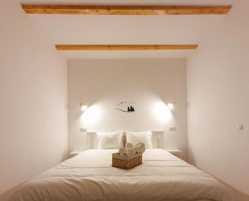 Domeniul Acasa in Vadu Izei Maramu — hotel in Vadu Izei