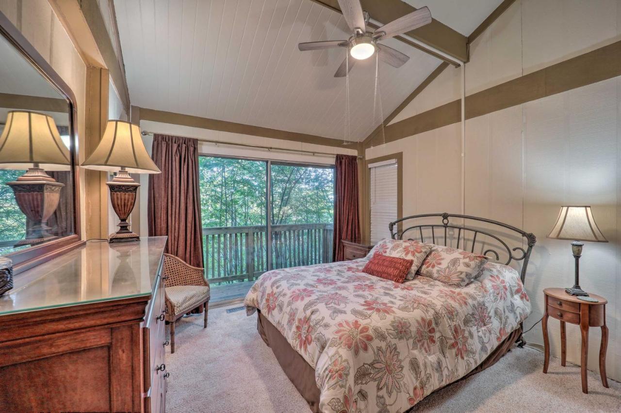 Ski Resort Cabin with Deck in Beech Mountain - photo 14