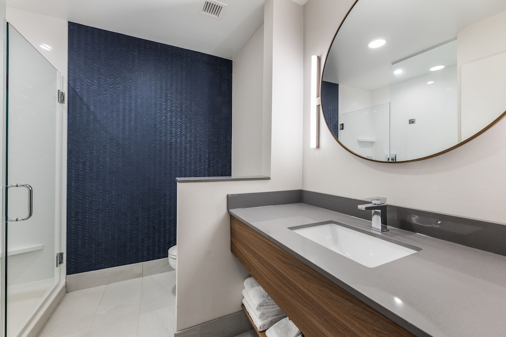 Fairfield by Marriott Inn & Suites Knoxville Clinton - photo 23