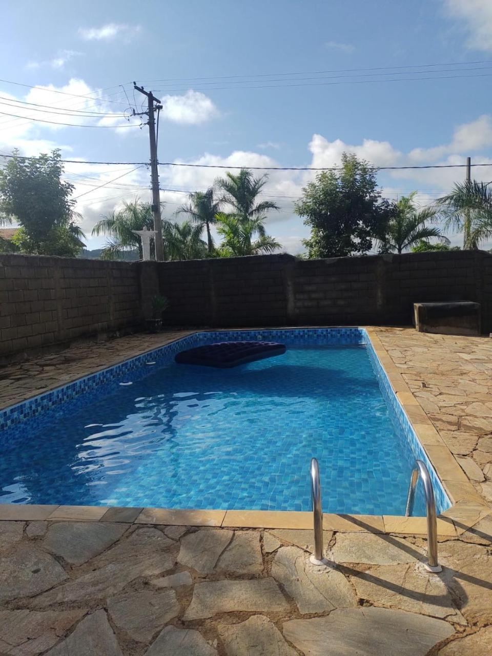 Sitio Em Pedro Leopoldo — Pedro Leopoldo — photo 2