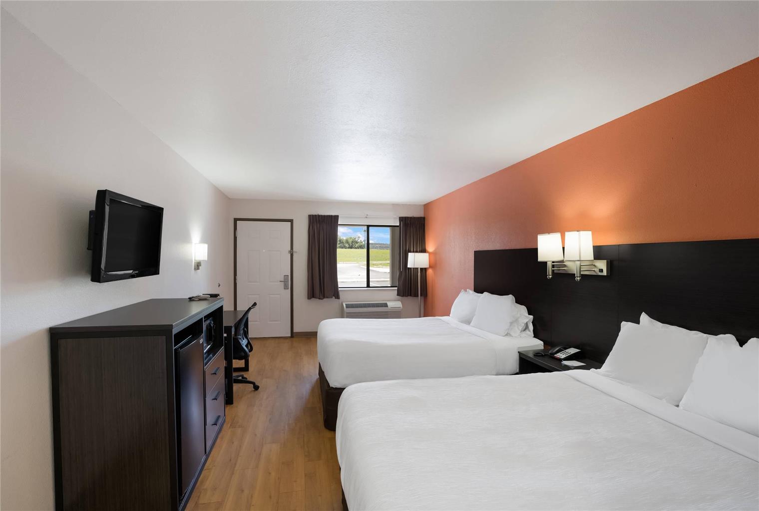 Quality Inn & Suites Junction - photo 9