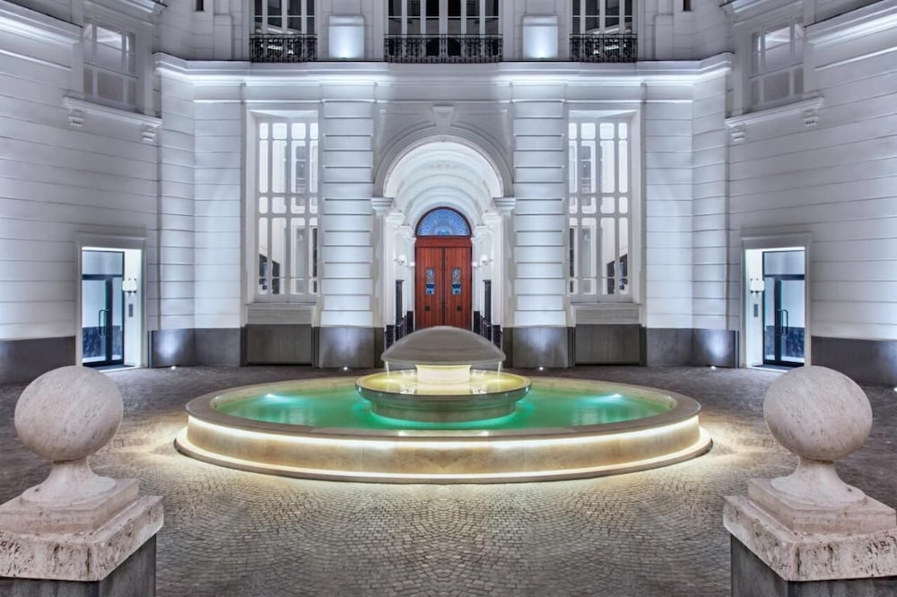 Napoli Mariana Luxury — 4-Star Luxury Hotel in Naples, Italy
