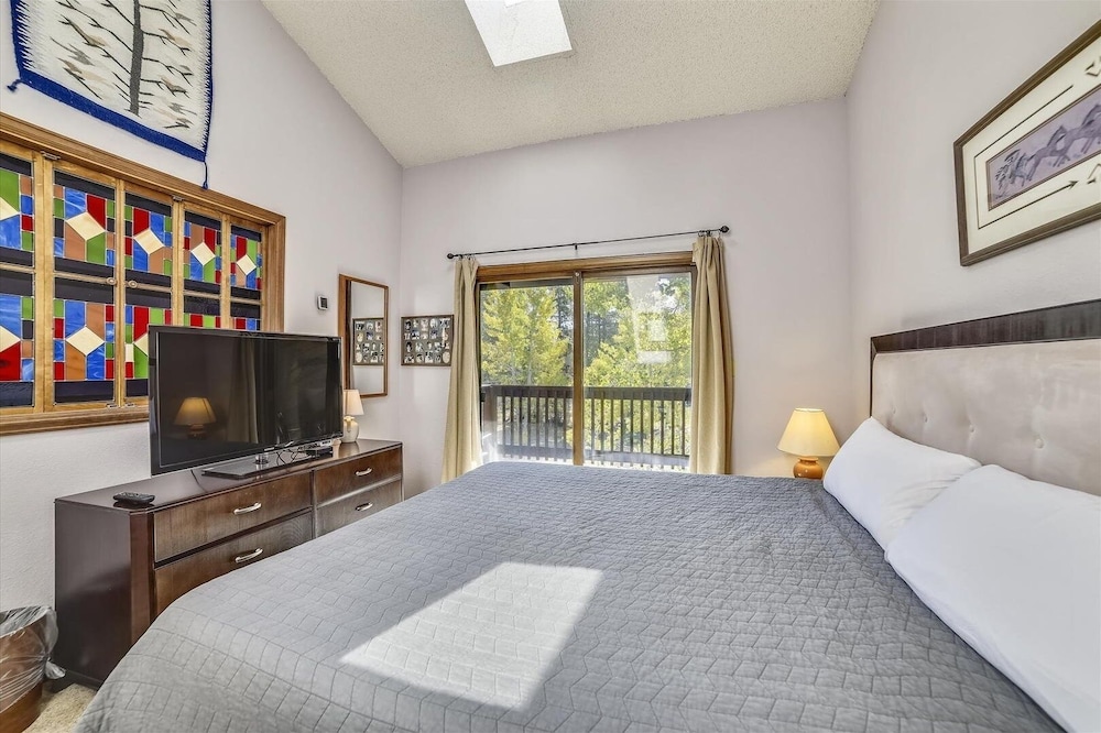 Meadowview 103D - photo 3