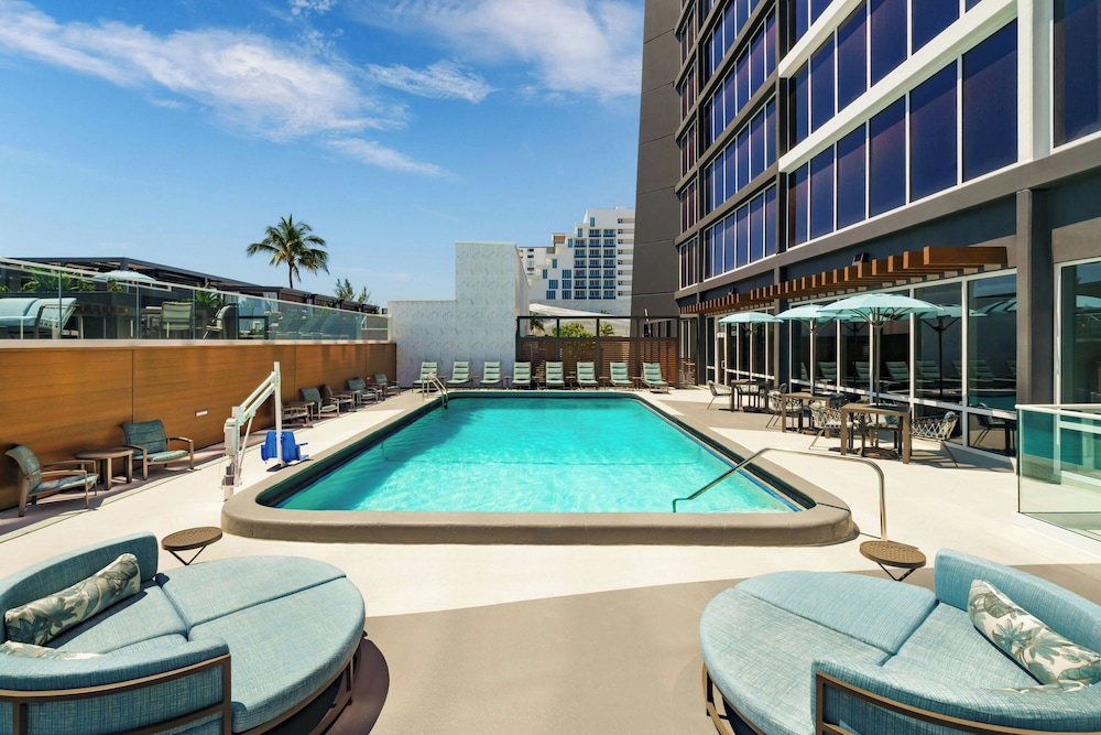 Courtyard by Marriott Oceanside Fort Lauderdale Beach - photo 37