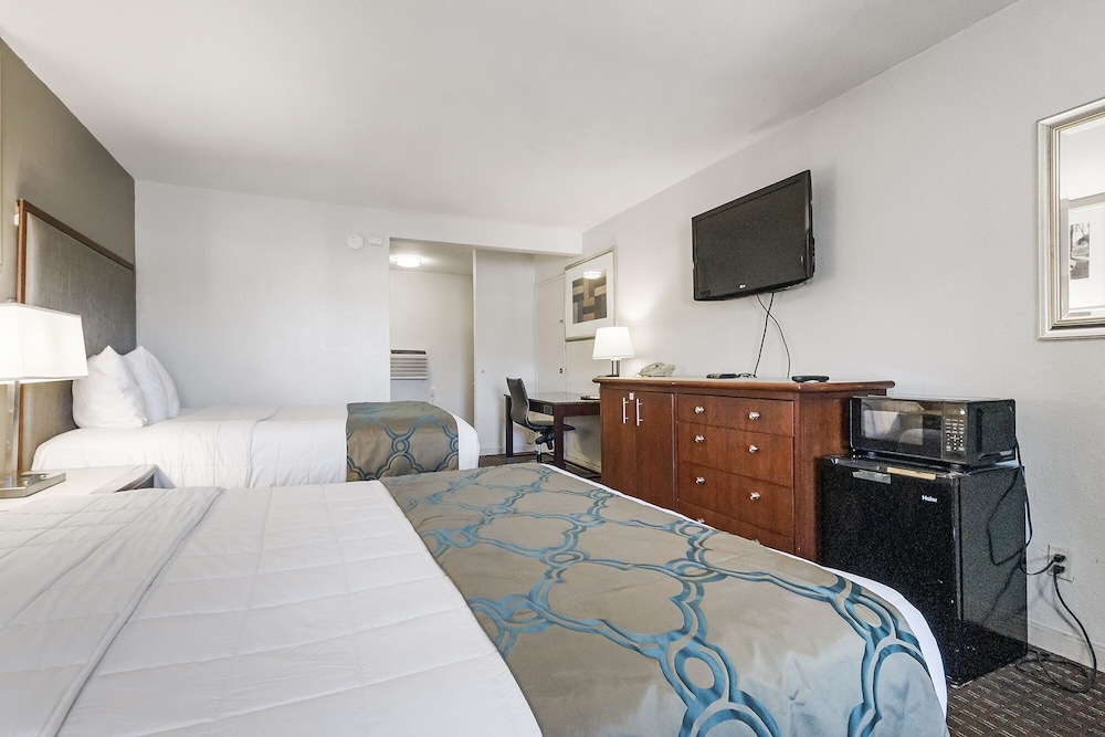 Heritage Inn Express Hayward - photo 20