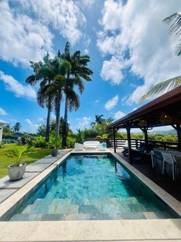 Villa Boheme O Lagon — 4-Star Luxury Hotel in Le Francois, Martinique