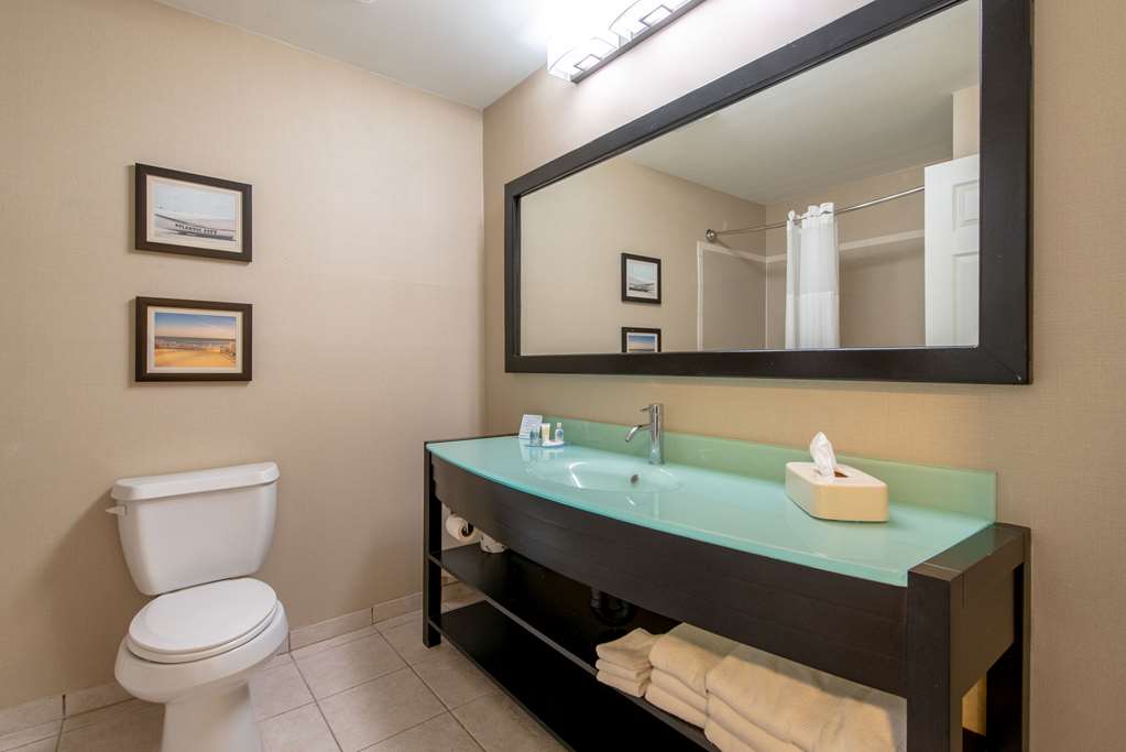Comfort Suites Atlantic City North - photo 23