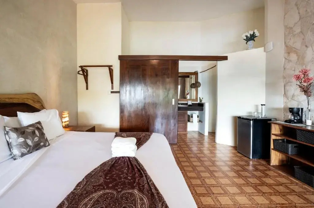 Lagoon Front Hut in Bacalar, Mexico