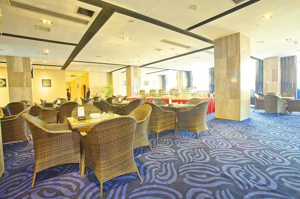 Miaozu Buyi Hotel in Qianzhou, People's Republic of China