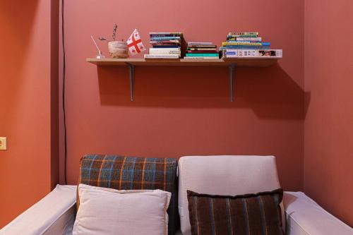 Spacious 1BR Apartment In The Heart of Tbilisi