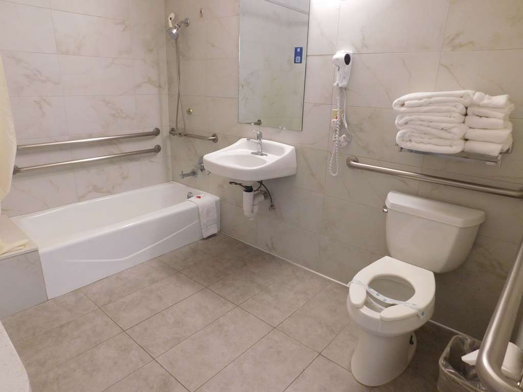 Days Inn by Wyndham Novato San Francisco - photo 21