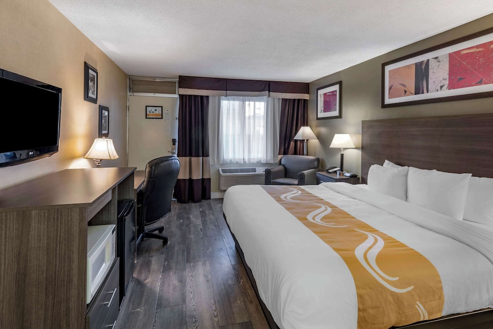 Quality Inn Barstow Route 66 - photo 25