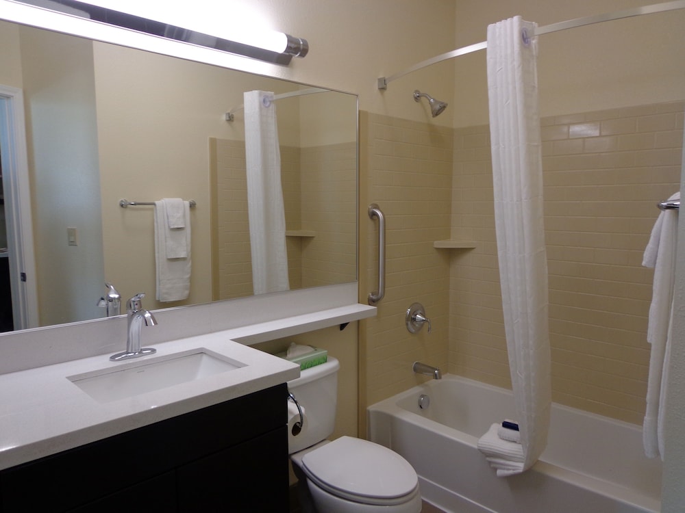 Candlewood Suites Odessa by IHG - photo 16