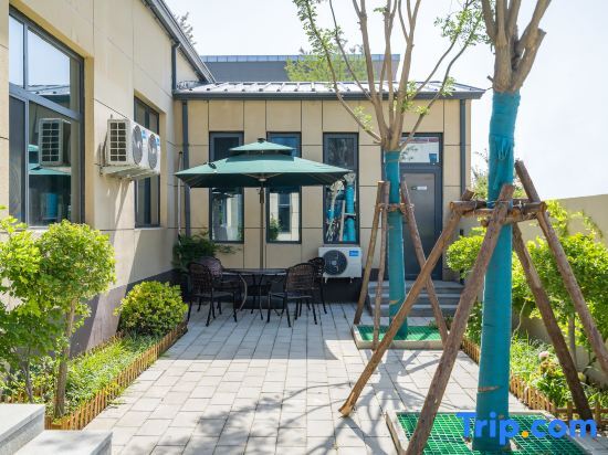 Luyating Garden Hotel - carbon neutral hotel in Baoding