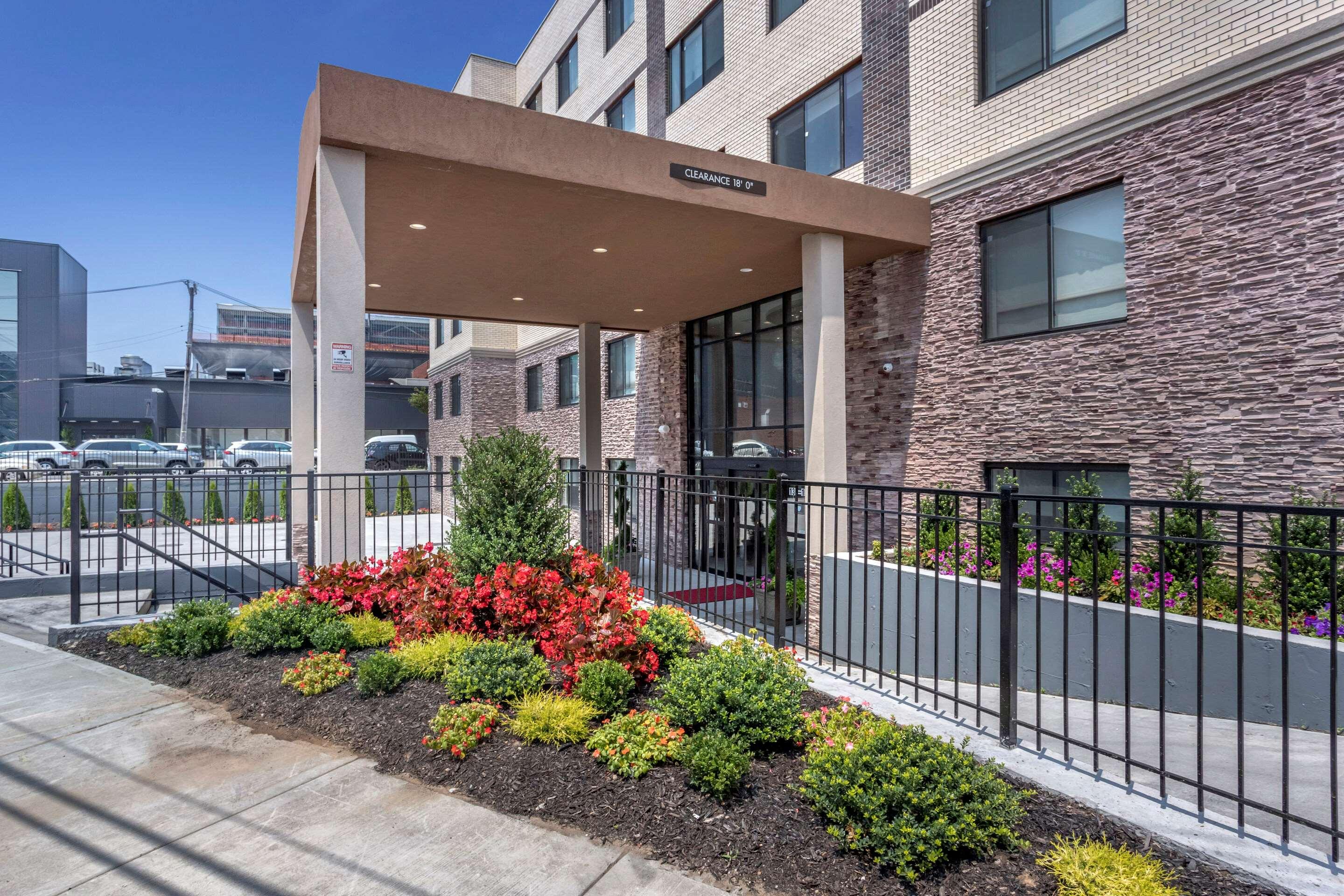 Metro Inn Jfk - photo 8